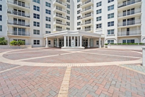 Copropriété à louer à Fort Lauderdale, Floride: 2 chambres, 125.42 m2 № 2154076 - photo 25