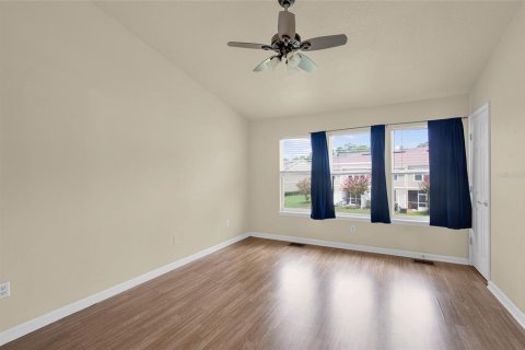 Townhouse in Jacksonville, Florida 2 bedrooms, 115.94 sq.m. № 2258998 - photo 2