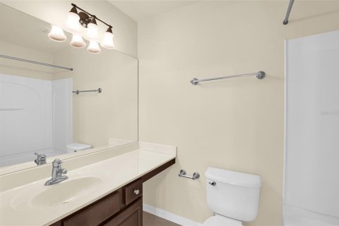 Townhouse in Jacksonville, Florida 2 bedrooms, 115.94 sq.m. № 2258998 - photo 10