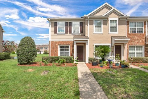 Townhouse in Jacksonville, Florida 2 bedrooms, 115.94 sq.m. № 2258998 - photo 12