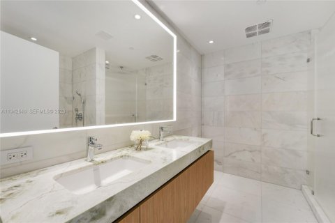 Copropriété à louer à Miami Beach, Floride: 1 chambre, 82.4 m2 № 2000094 - photo 12