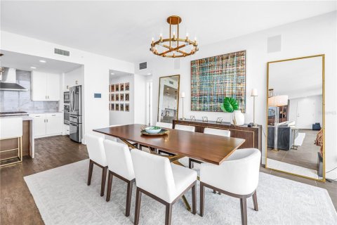 Condominio en venta en Saint Petersburg, Florida, 3 dormitorios, 196.95 m2 № 2342072 - foto 11