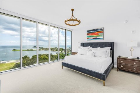 Condominio en venta en Saint Petersburg, Florida, 3 dormitorios, 196.95 m2 № 2342072 - foto 18