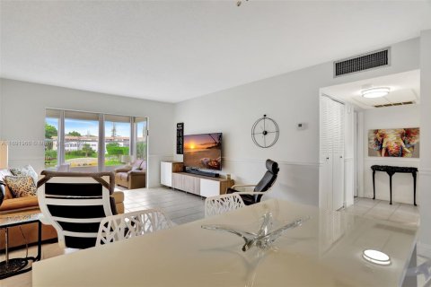 Condo in Lauderdale Lakes, Florida, 2 bedrooms  № 1864722 - photo 12