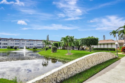 Condo in Lauderdale Lakes, Florida, 2 bedrooms  № 1864722 - photo 20