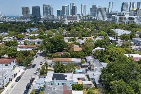Immobilier commercial à vendre à Miami, Floride: 167.22 m2 № 2171047 - photo 6