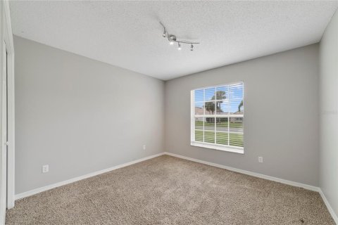 House in Davenport, Florida 3 bedrooms, 126.53 sq.m. № 2399047 - photo 16