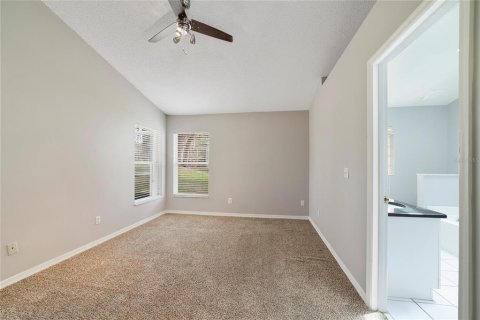 House in Davenport, Florida 3 bedrooms, 126.53 sq.m. № 2399047 - photo 26