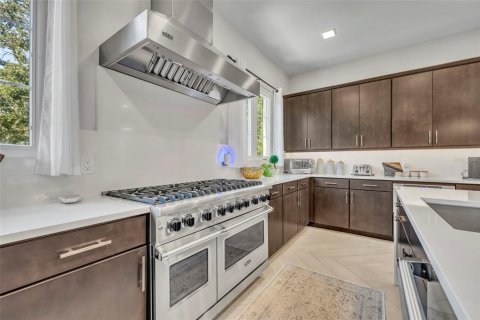 Townhouse in Orlando, Florida 3 bedrooms, 249.63 sq.m. № 1854051 - photo 12