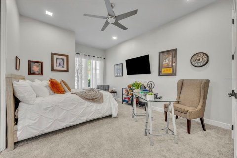 Townhouse in Orlando, Florida 3 bedrooms, 249.63 sq.m. № 1854051 - photo 25