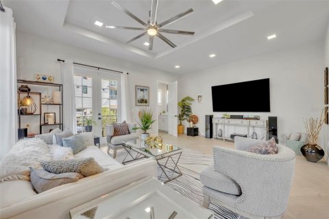 Townhouse in Orlando, Florida 3 bedrooms, 249.63 sq.m. № 1854051 - photo 4