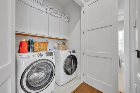 Townhouse in Orlando, Florida 3 bedrooms, 249.63 sq.m. № 1854051 - photo 24
