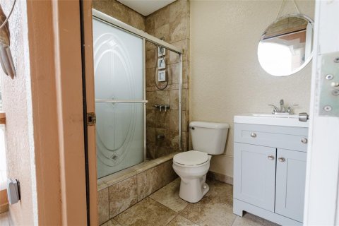 House in Groveland, Florida 4 bedrooms, 360.09 sq.m. № 2210490 - photo 29