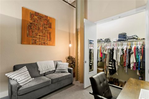 Condo in Tampa, Florida, 2 bedrooms  № 1894146 - photo 29