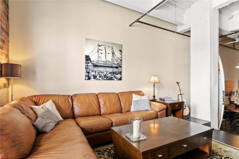 Copropriété à louer à Tampa, Floride: 2 chambres, 122.91 m2 № 1894146 - photo 11