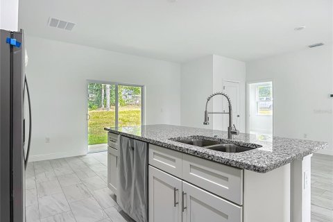 Casa en venta en Citrus Springs, Florida, 4 dormitorios, 169.73 m2 № 1818821 - foto 11