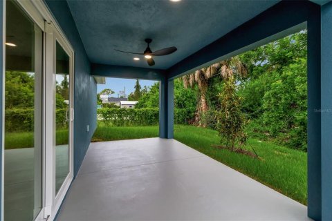 House in Venice, Florida 3 bedrooms, 142.14 sq.m. № 1721689 - photo 5