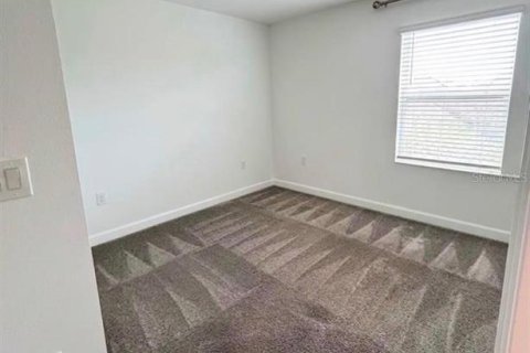 Touwnhouse à louer à Orlando, Floride: 3 chambres, 151.99 m2 № 2408103 - photo 15
