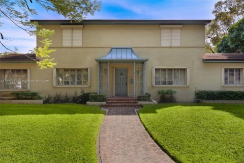 Villa ou maison à vendre à Coral Gables, Floride: 4 chambres, 357.3 m2 № 1924121 - photo 5