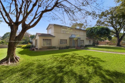 Villa ou maison à vendre à Coral Gables, Floride: 4 chambres, 357.3 m2 № 1924121 - photo 3