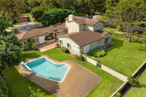 Villa ou maison à vendre à Coral Gables, Floride: 4 chambres, 357.3 m2 № 1924121 - photo 13