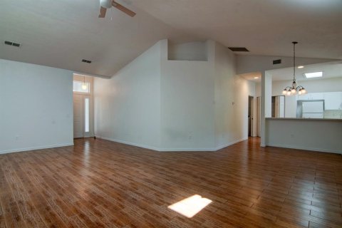 Villa ou maison à vendre à Gainesville, Floride: 3 chambres, 167.78 m2 № 1919555 - photo 2