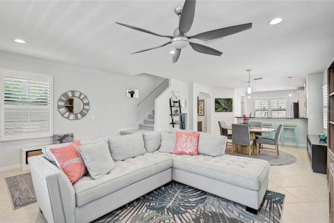 Villa ou maison à vendre à Venice, Floride: 3 chambres, 156.08 m2 № 1746731 - photo 4
