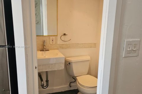 Apartment in Miami Beach, Florida 1 bedroom, 83.61 sq.m. № 2086621 - photo 9