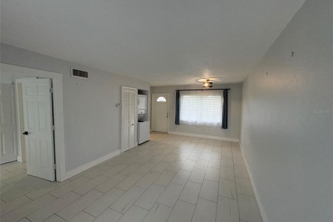 Copropriété à louer à Bradenton, Floride: 1 chambre, 57.41 m2 № 2413915 - photo 6