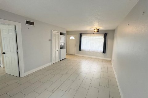 Copropriété à louer à Bradenton, Floride: 1 chambre, 57.41 m2 № 2413915 - photo 7