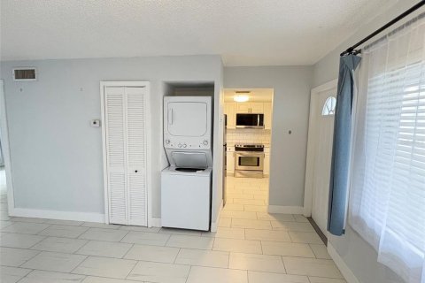 Copropriété à louer à Bradenton, Floride: 1 chambre, 57.41 m2 № 2413915 - photo 8
