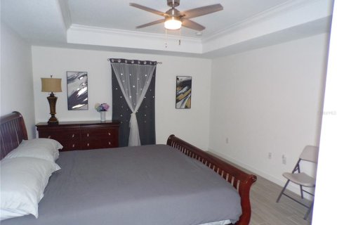 House in Port Charlotte, Florida 3 bedrooms, 135.54 sq.m. № 1736282 - photo 9