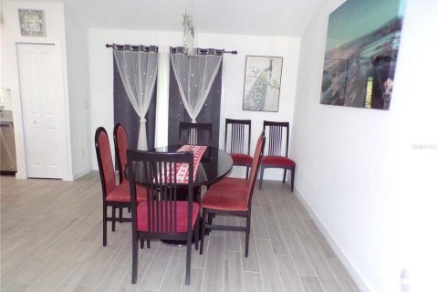 Villa ou maison à louer à Port Charlotte, Floride: 3 chambres, 135.54 m2 № 1736282 - photo 5