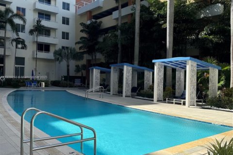 Copropriété à louer à Aventura, Floride: 2 chambres, 99.68 m2 № 1965475 - photo 18