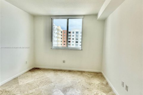 Copropriété à louer à Aventura, Floride: 2 chambres, 99.68 m2 № 1965475 - photo 5