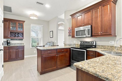 Villa ou maison à vendre à Bradenton, Floride: 3 chambres, 155.89 m2 № 2436799 - photo 6