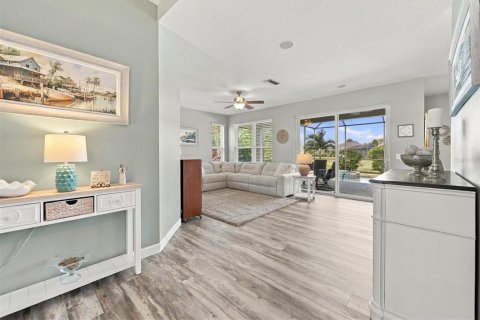 Villa ou maison à vendre à Bradenton, Floride: 3 chambres, 155.89 m2 № 2436799 - photo 2