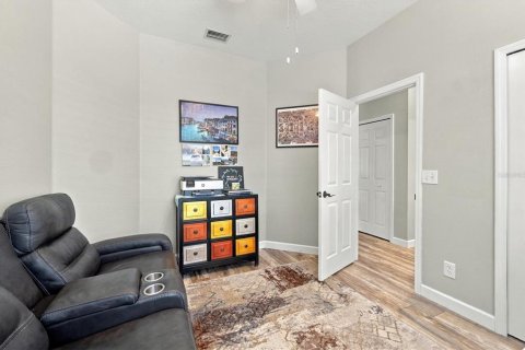 Villa ou maison à vendre à Bradenton, Floride: 3 chambres, 155.89 m2 № 2436799 - photo 18
