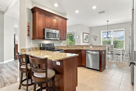 Villa ou maison à vendre à Bradenton, Floride: 3 chambres, 155.89 m2 № 2436799 - photo 8