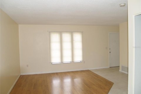 Immobilier commercial à vendre à Port Charlotte, Floride: 4 chambres, 223.99 m2 № 2207239 - photo 23