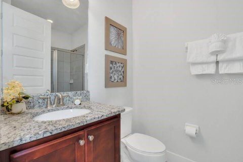 Casa en venta en Kissimmee, Florida, 6 dormitorios, 308.16 m2 № 2223198 - foto 29