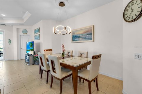 House in Bradenton, Florida 2 bedrooms, 141.68 sq.m. № 2208820 - photo 21