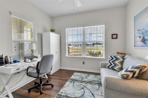 House in Bradenton, Florida 2 bedrooms, 141.68 sq.m. № 2208820 - photo 16
