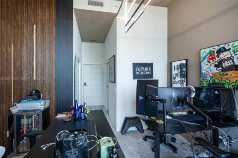 Condo in Miami, Florida, 3 bedrooms  № 2076303 - photo 26