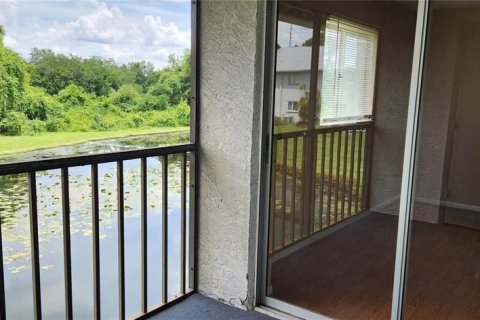 Copropriété à vendre à Largo, Floride: 2 chambres, 89.19 m2 № 2147725 - photo 8
