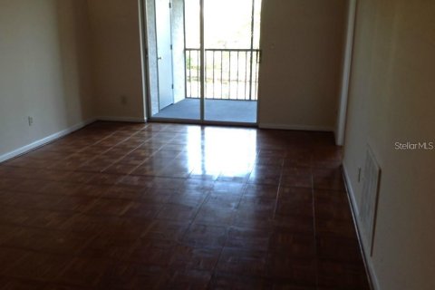 Copropriété à vendre à Largo, Floride: 2 chambres, 89.19 m2 № 2147725 - photo 5