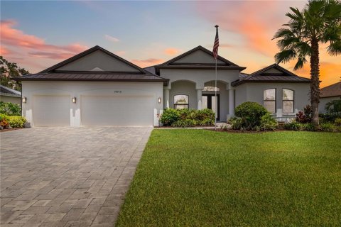 House in Parrish, Florida 3 bedrooms, 219.99 sq.m. № 1884463 - photo 1