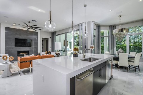 Villa ou maison à vendre à Palm Beach Gardens, Floride: 4 chambres, 461.72 m2 № 2400770 - photo 8