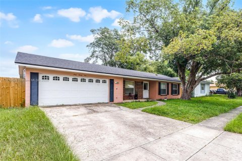 Купить виллу или дом в Орландо, Флорида 5 спален, 189.33м2, № 2061109 - фото 2