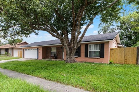 Купить виллу или дом в Орландо, Флорида 5 спален, 189.33м2, № 2061109 - фото 3